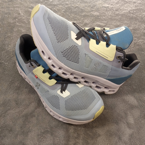 On Cloudstratus Womens  Chambray/Lavender On Running White and Gray Sneakers W9 - Picture 5 of 14